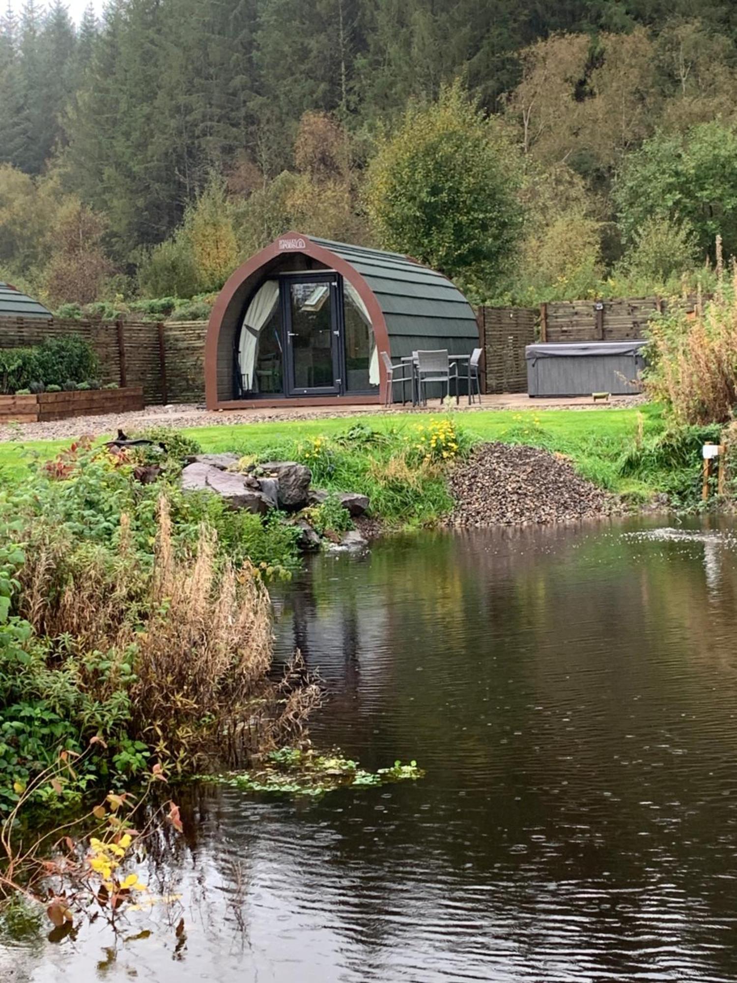 Villa Red Squirrel Pod With Hot Tub Oban Exterior foto